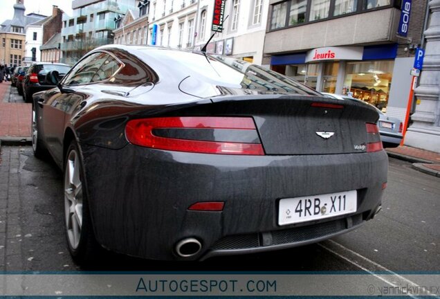 Aston Martin V8 Vantage