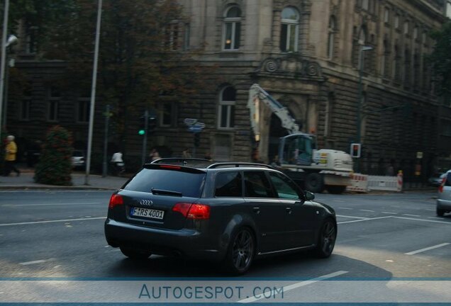 Audi RS4 Avant B7