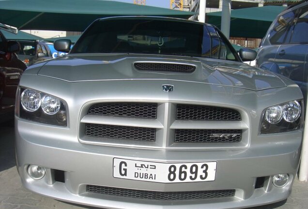 Dodge Charger SRT-8