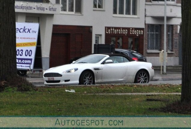 Aston Martin DB9 Volante