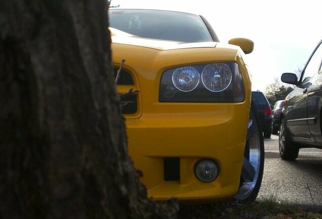 Dodge Charger SRT-8 Super Bee