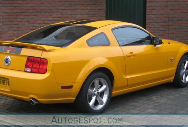 Ford Mustang GT 45th Anniversary Edition