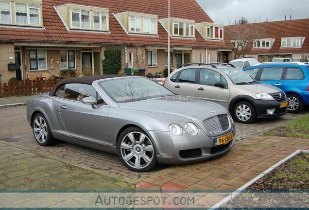 Bentley Continental GTC