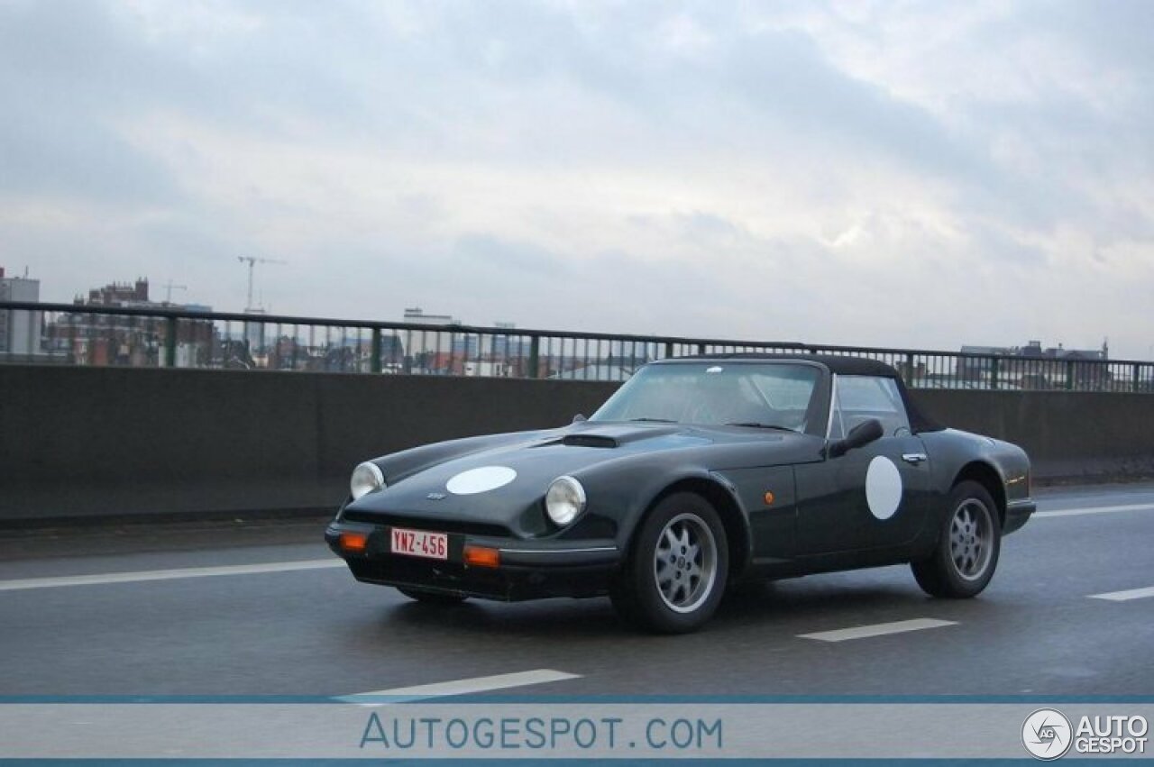 TVR S2