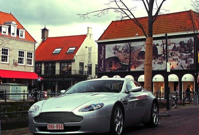 Aston Martin V8 Vantage