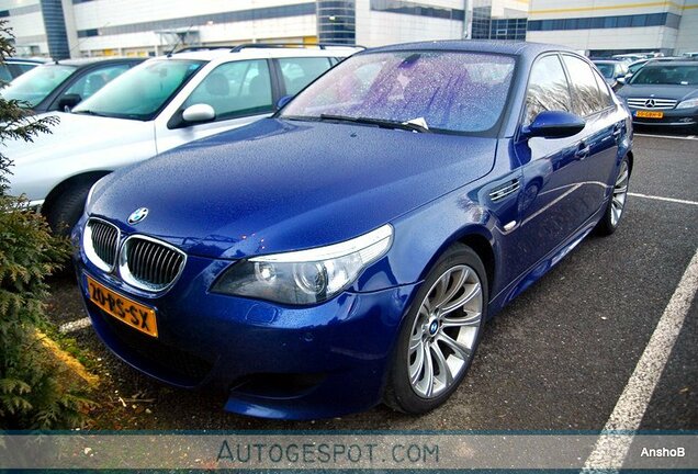 BMW M5 E60 2005