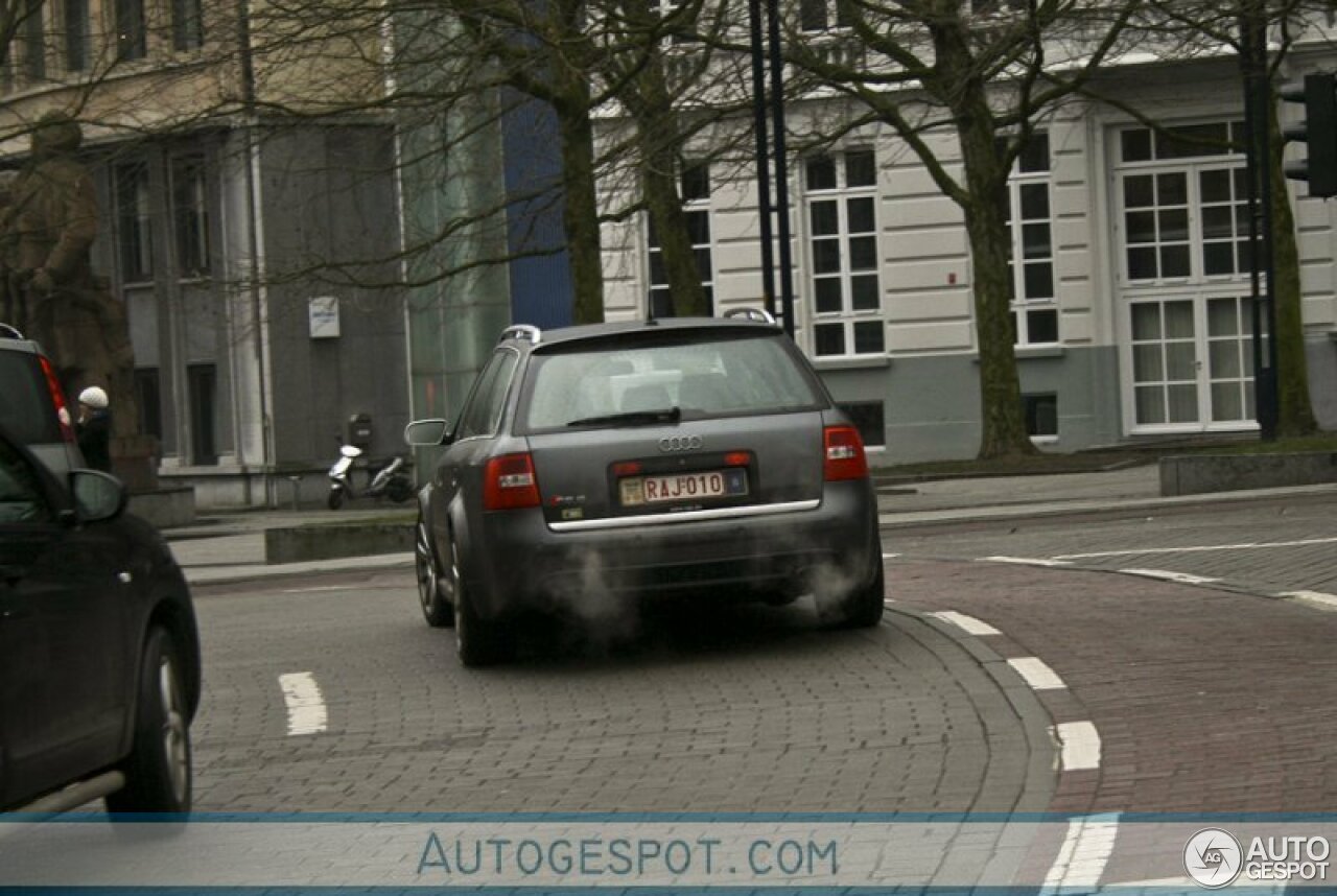 Audi RS6 Avant C5