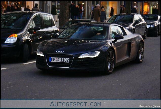 Audi R8