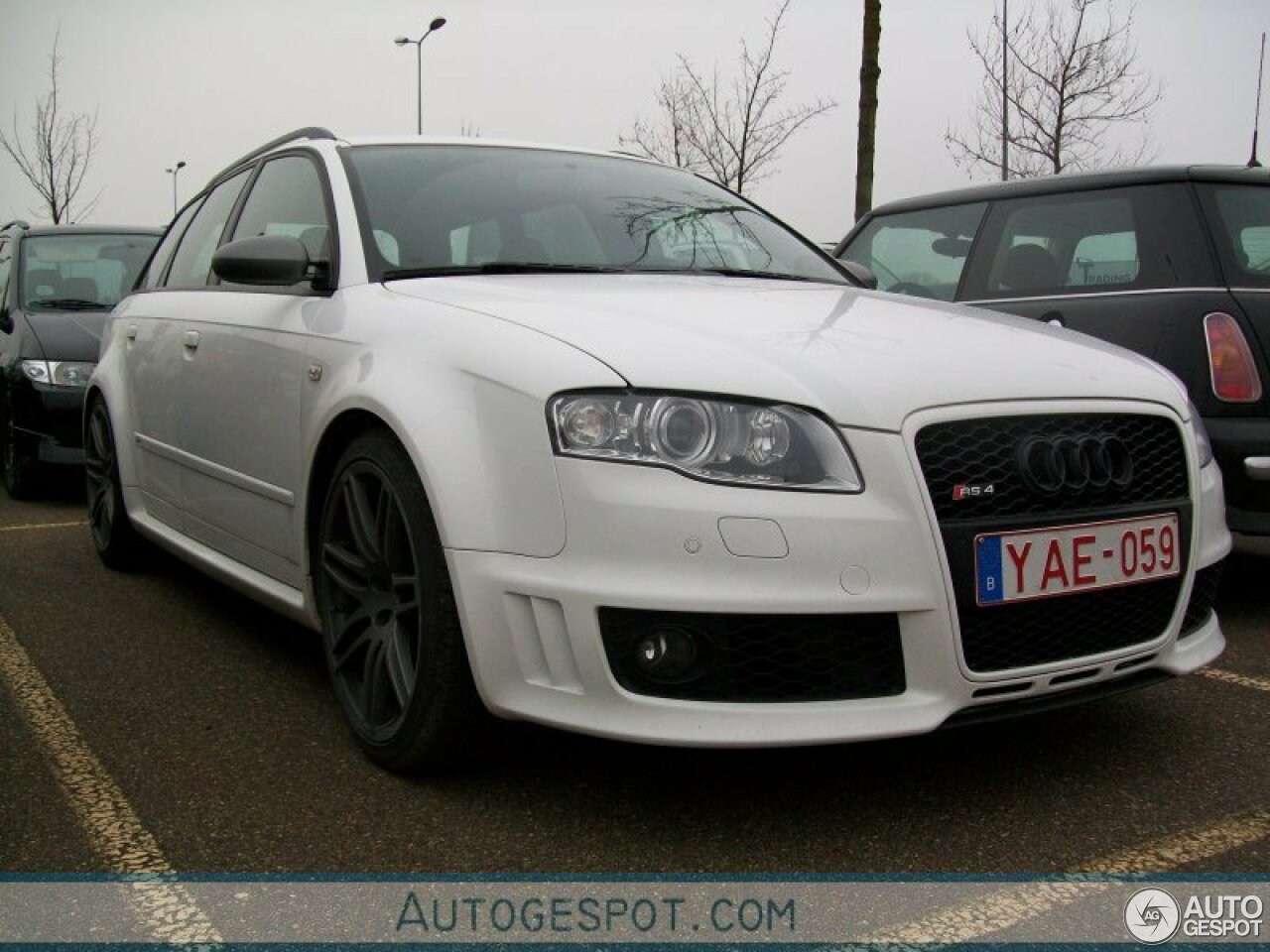 Audi RS4 Avant B7