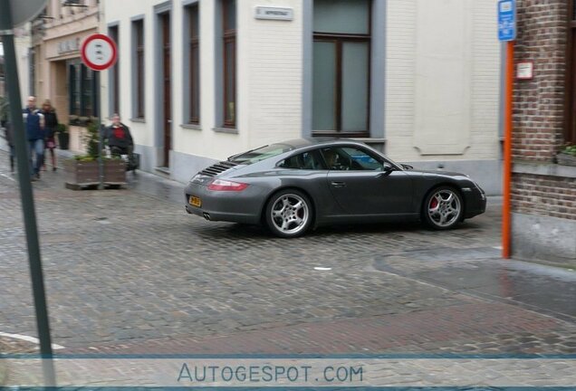 Porsche 997 Carrera 4S MkI