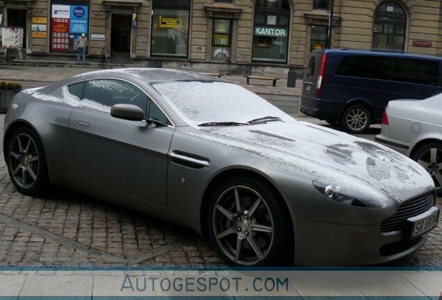 Aston Martin V8 Vantage