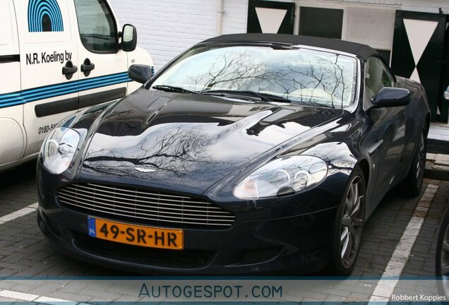 Aston Martin DB9 Volante