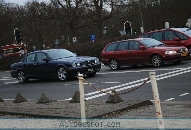 Jaguar XJR