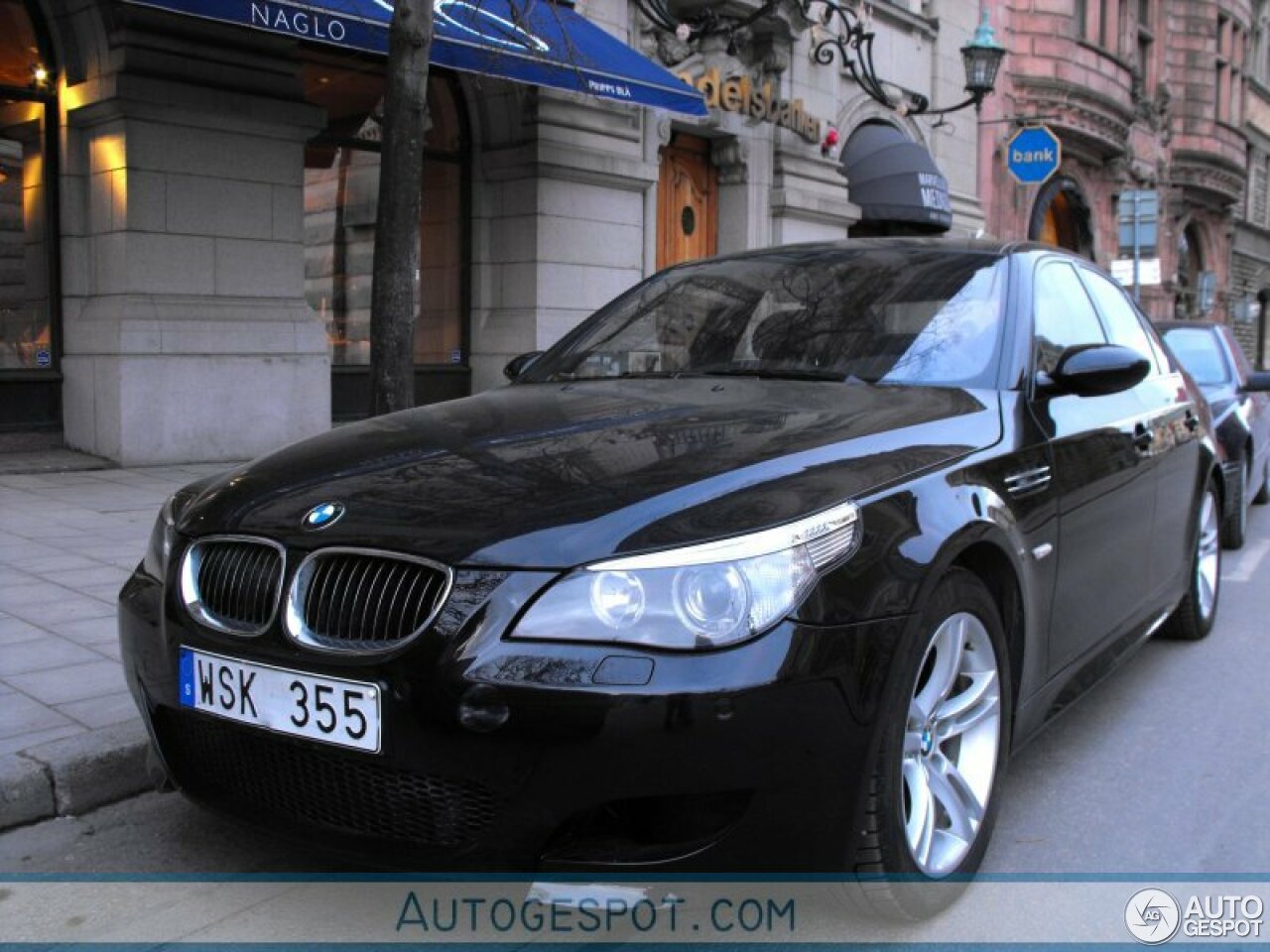 BMW M5 E60 2005