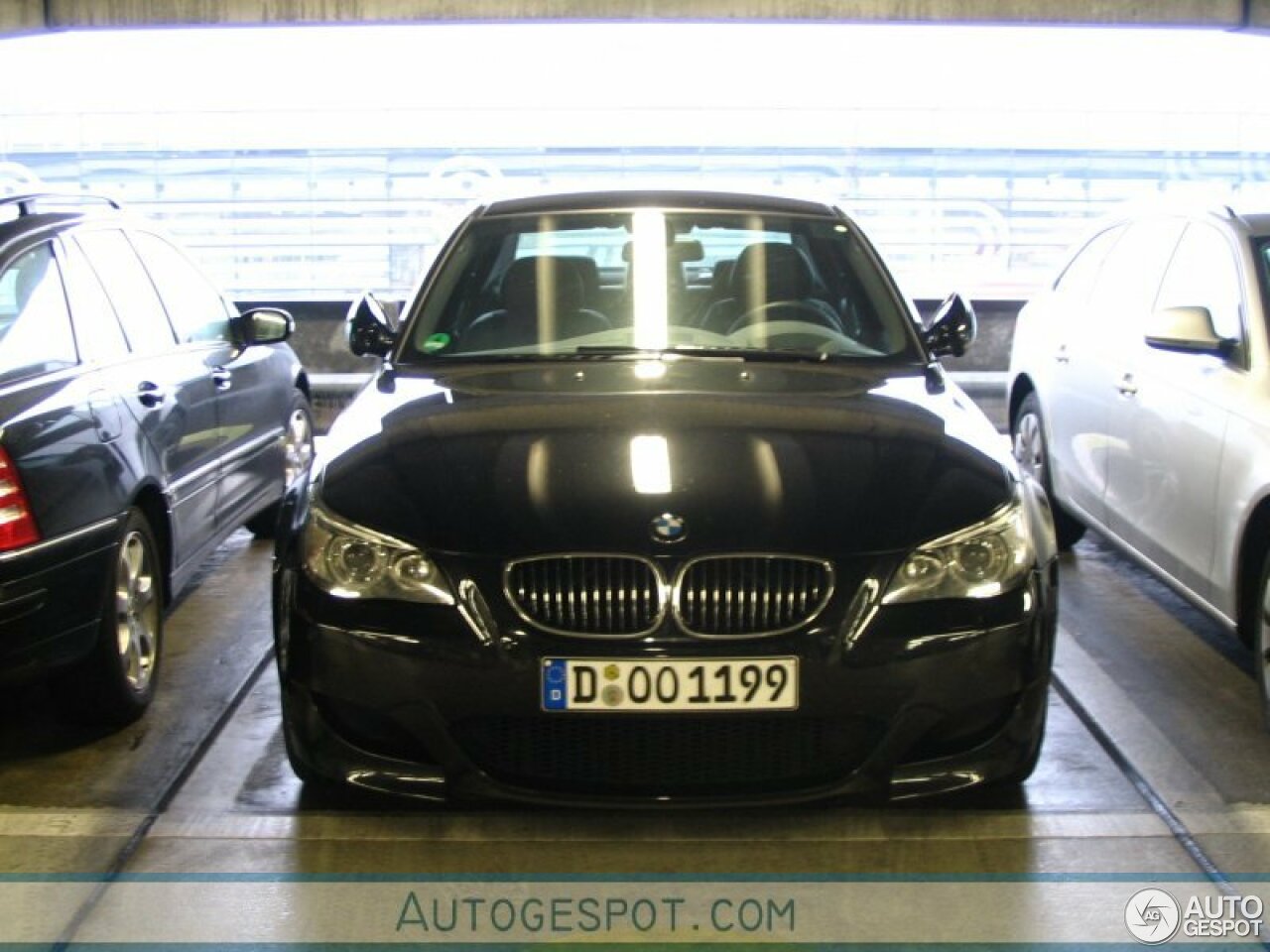 BMW M5 E60 2005