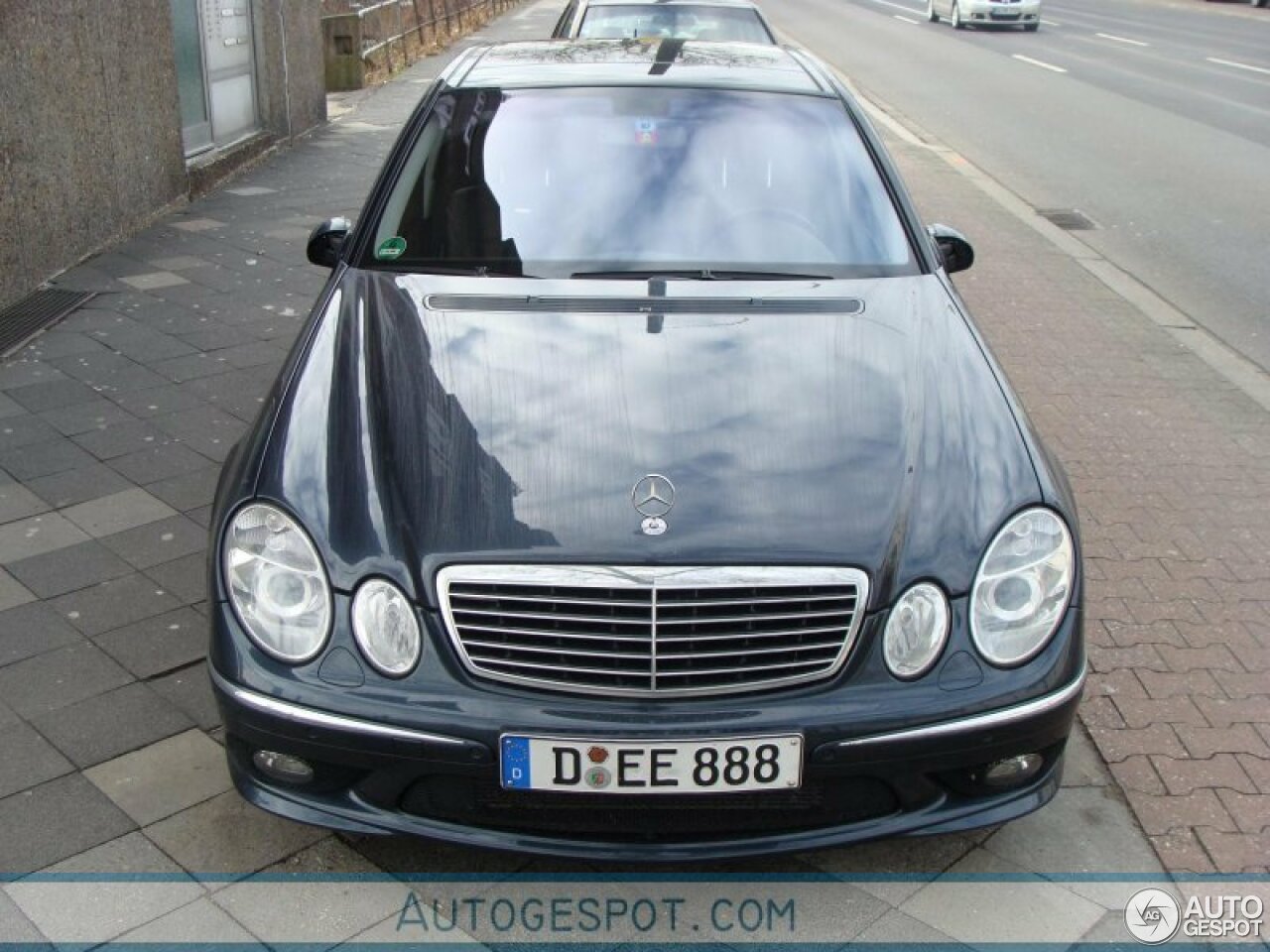 Mercedes-Benz E 55 AMG