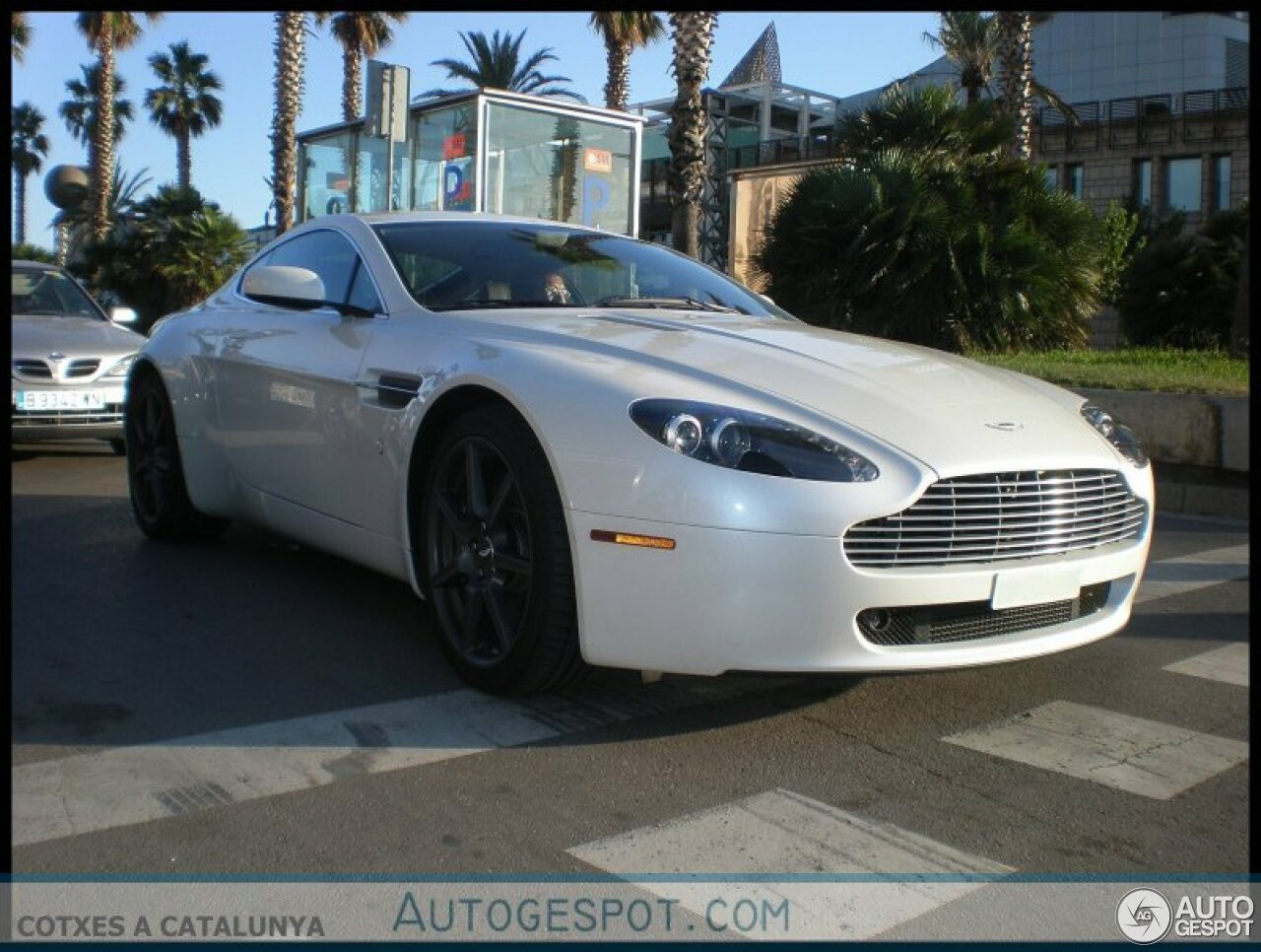 Aston Martin V8 Vantage