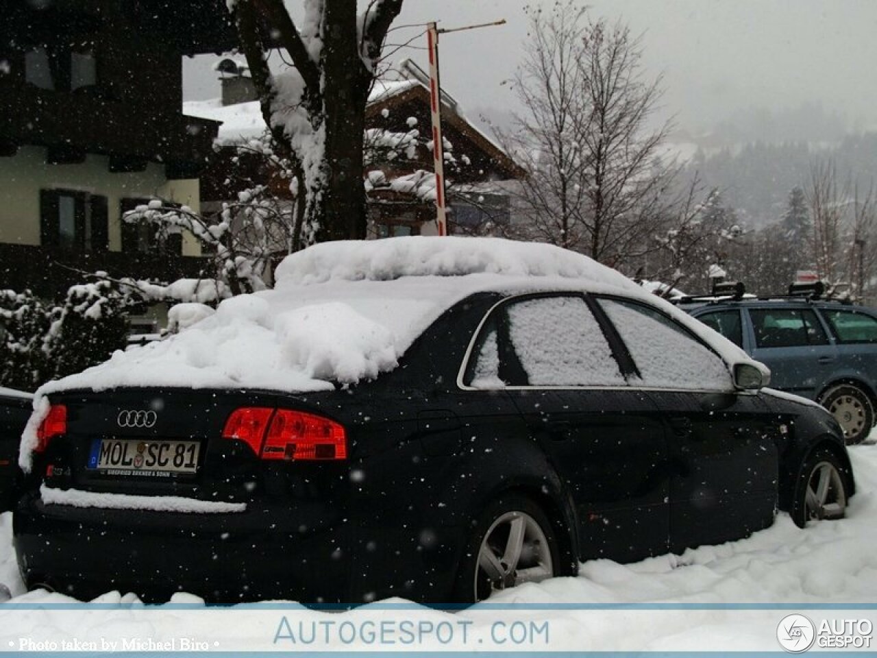 Audi RS4 Sedan