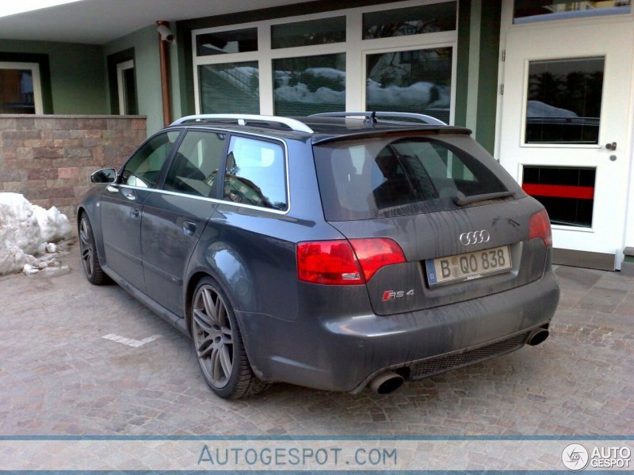 Audi RS4 Avant B7