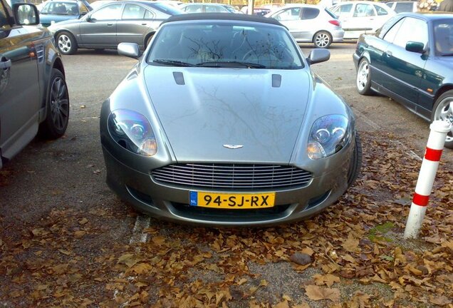 Aston Martin DB9 Volante