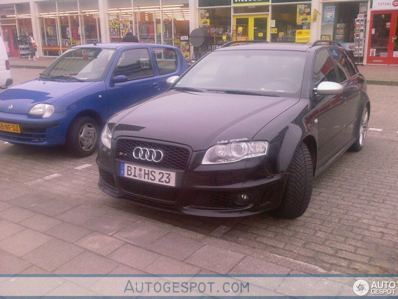 Audi RS4 Avant B7