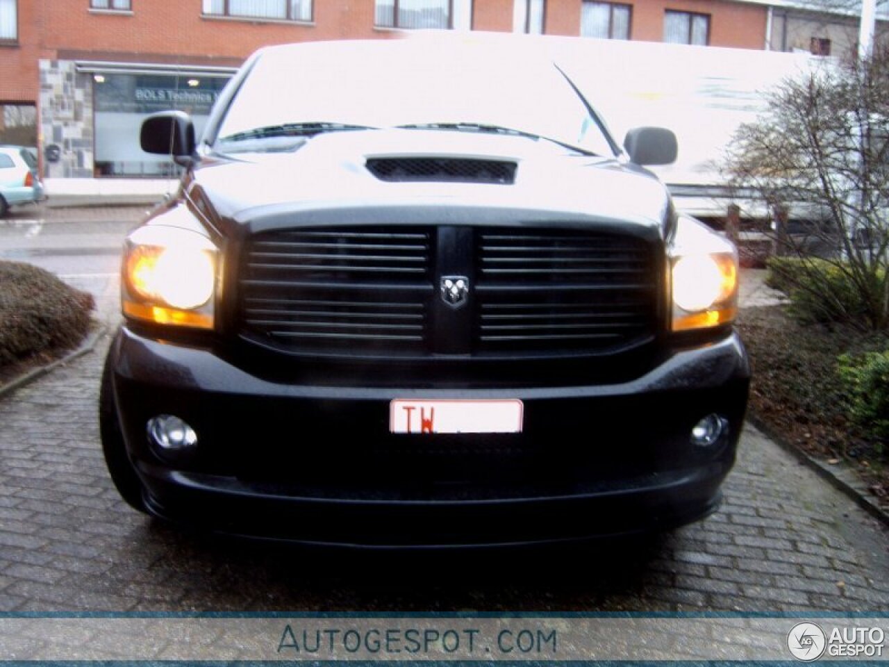 Dodge RAM SRT-10 Quad-Cab Night Runner