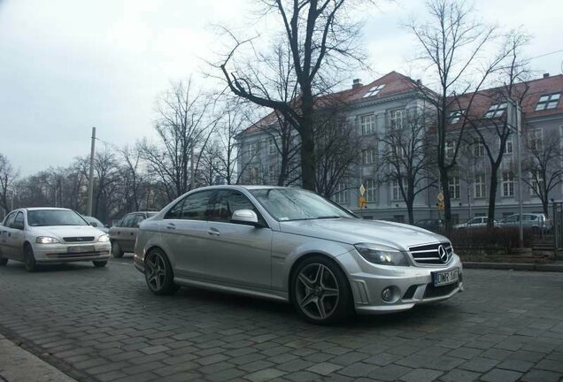 Mercedes-Benz C 63 AMG W204