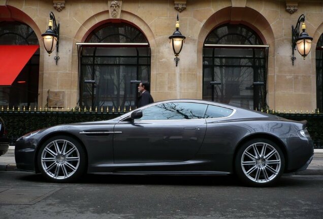 Aston Martin DBS