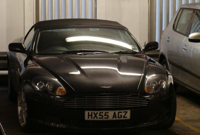 Aston Martin DB9 Volante