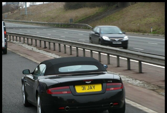 Aston Martin DB9 Volante