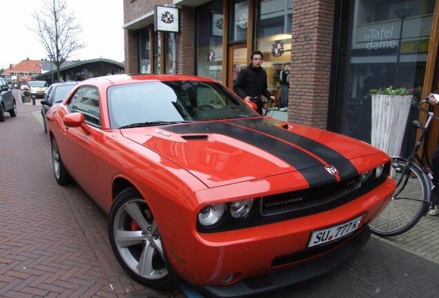 Dodge Challenger SRT-8 500