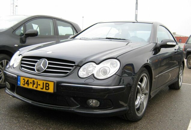 Mercedes-Benz CLK 55 AMG