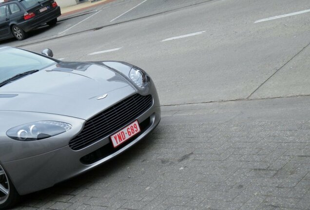 Aston Martin V8 Vantage