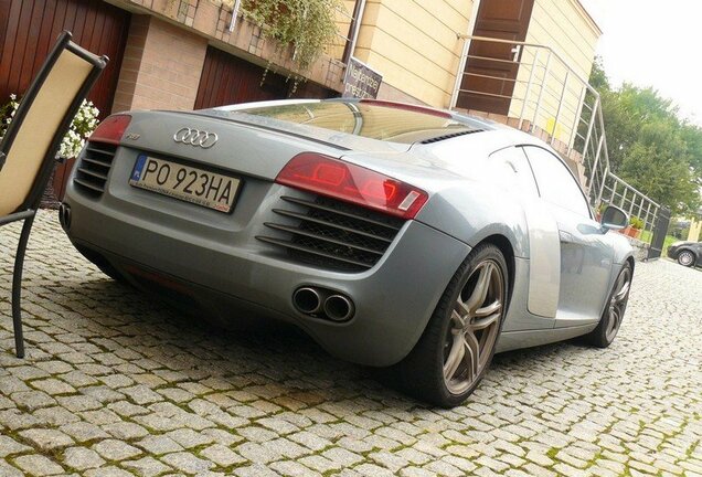 Audi R8