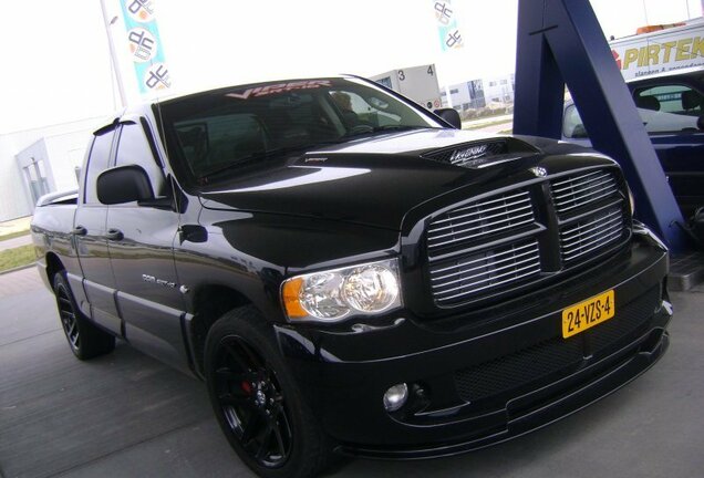 Dodge RAM SRT-10 Quad-Cab