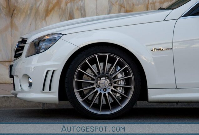 Mercedes-Benz C 63 AMG W204