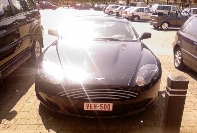 Aston Martin DB9