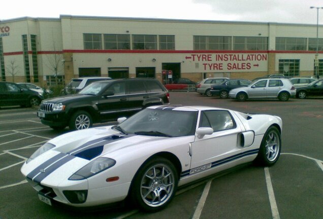 Ford GT