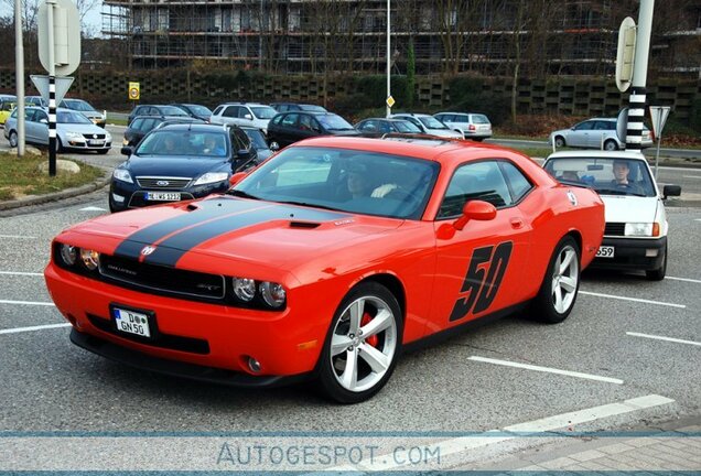 Dodge Challenger SRT-8