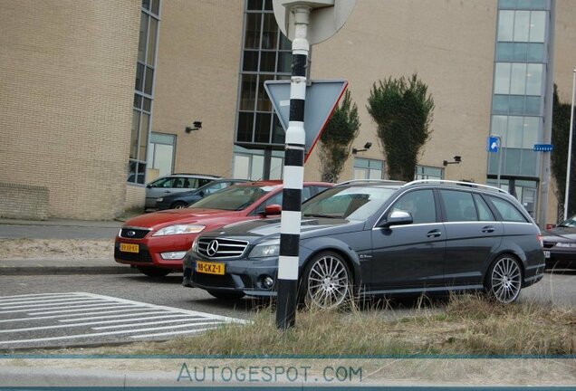 Mercedes-Benz C 63 AMG Estate