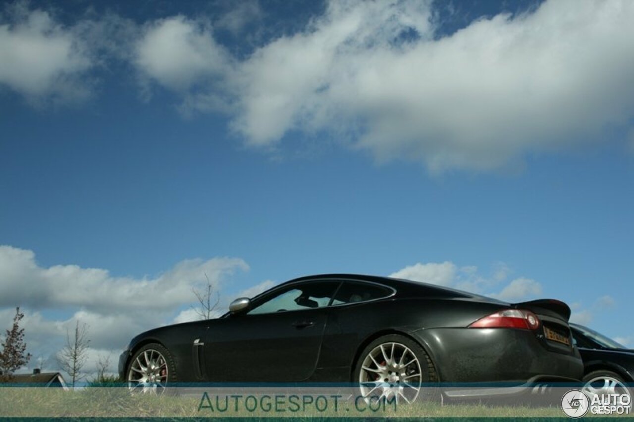 Jaguar XKR-S