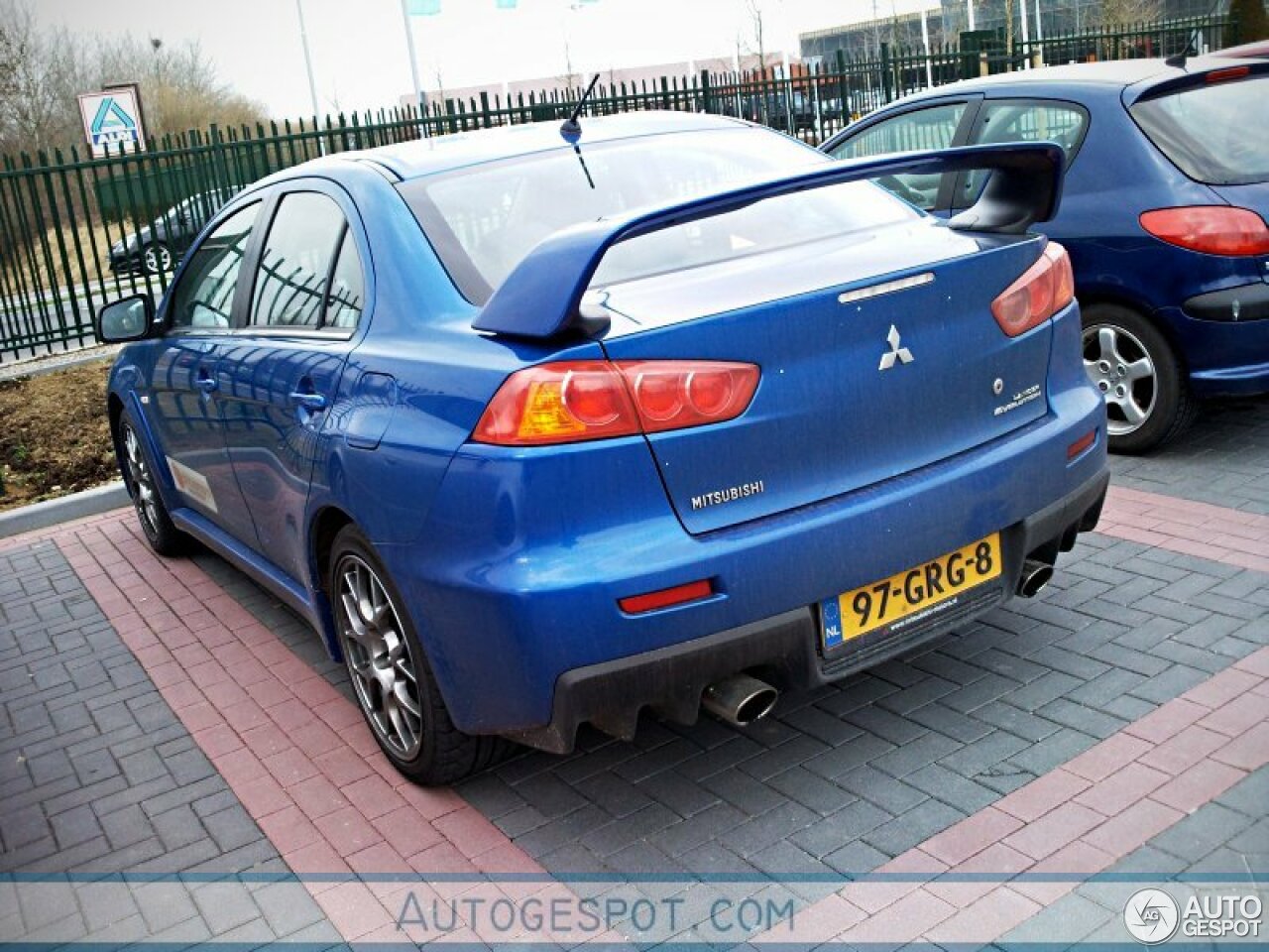 Mitsubishi Lancer Evolution X MR