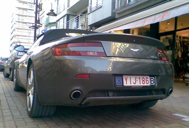 Aston Martin V8 Vantage Roadster