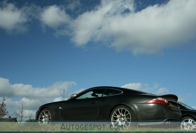 Jaguar XKR-S