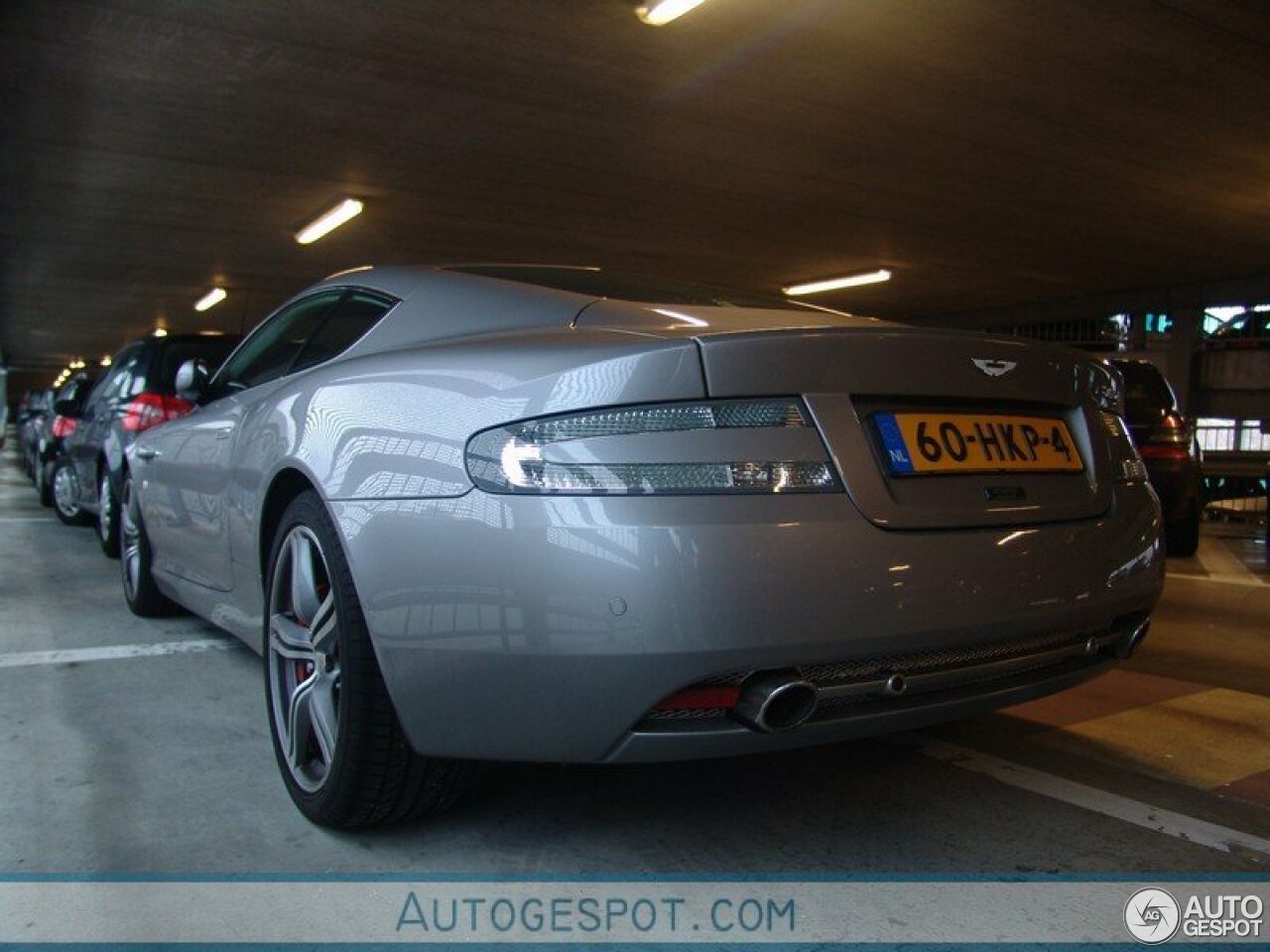 Aston Martin DB9 LM