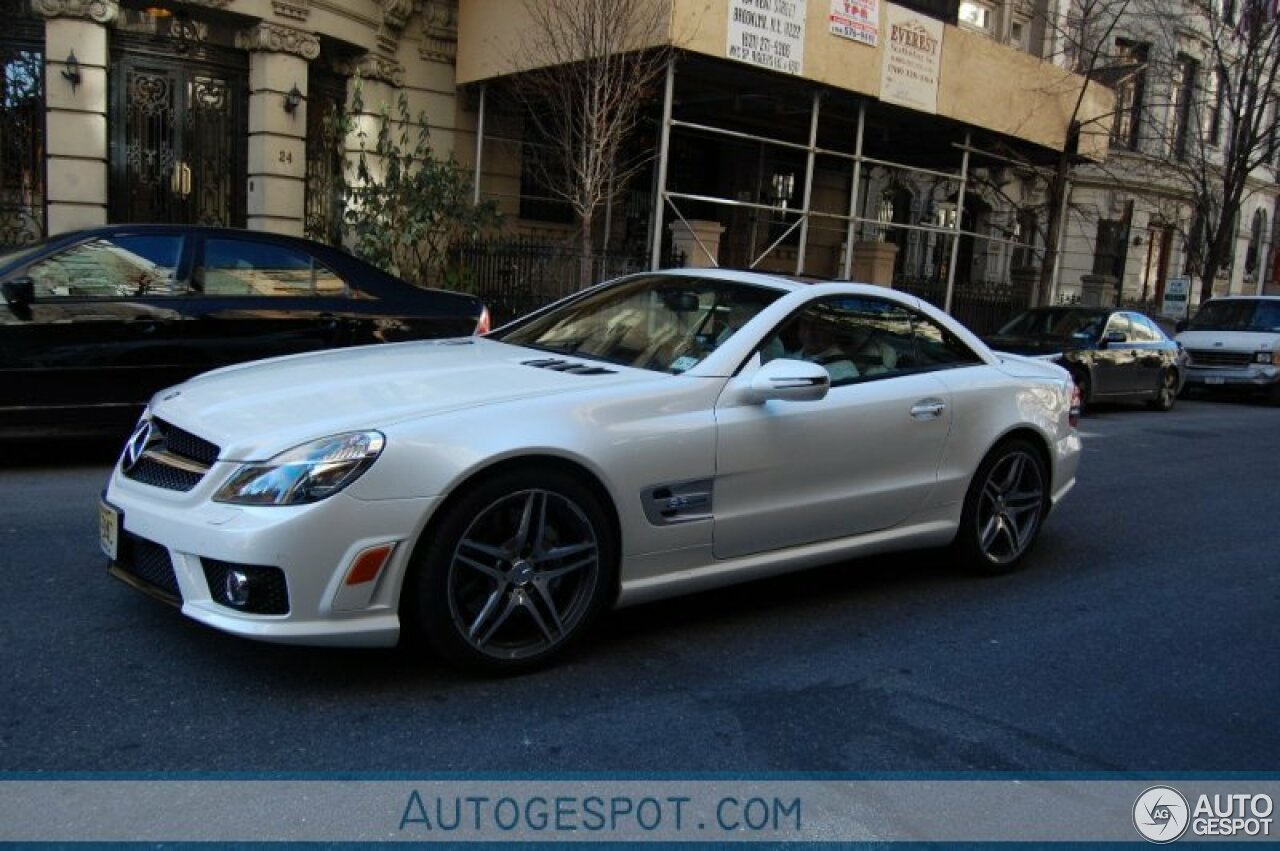 Mercedes-Benz SL 63 AMG