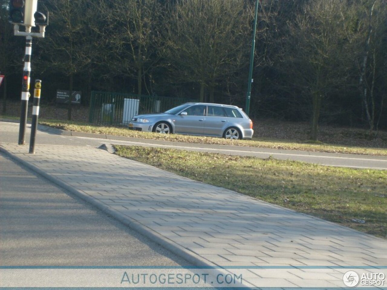 Audi RS4 Avant B5