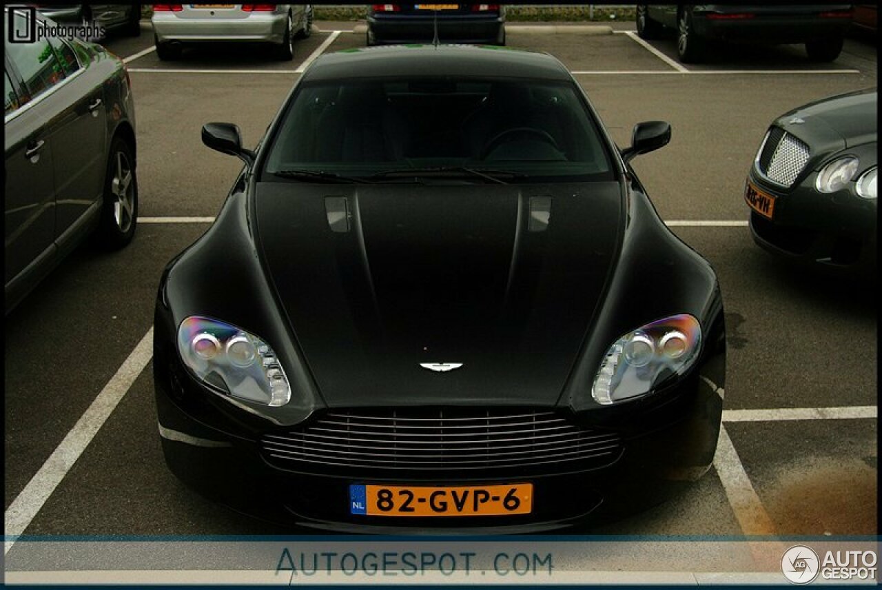 Aston Martin V8 Vantage