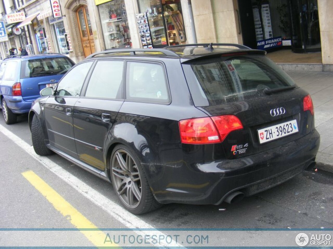 Audi RS4 Avant B7