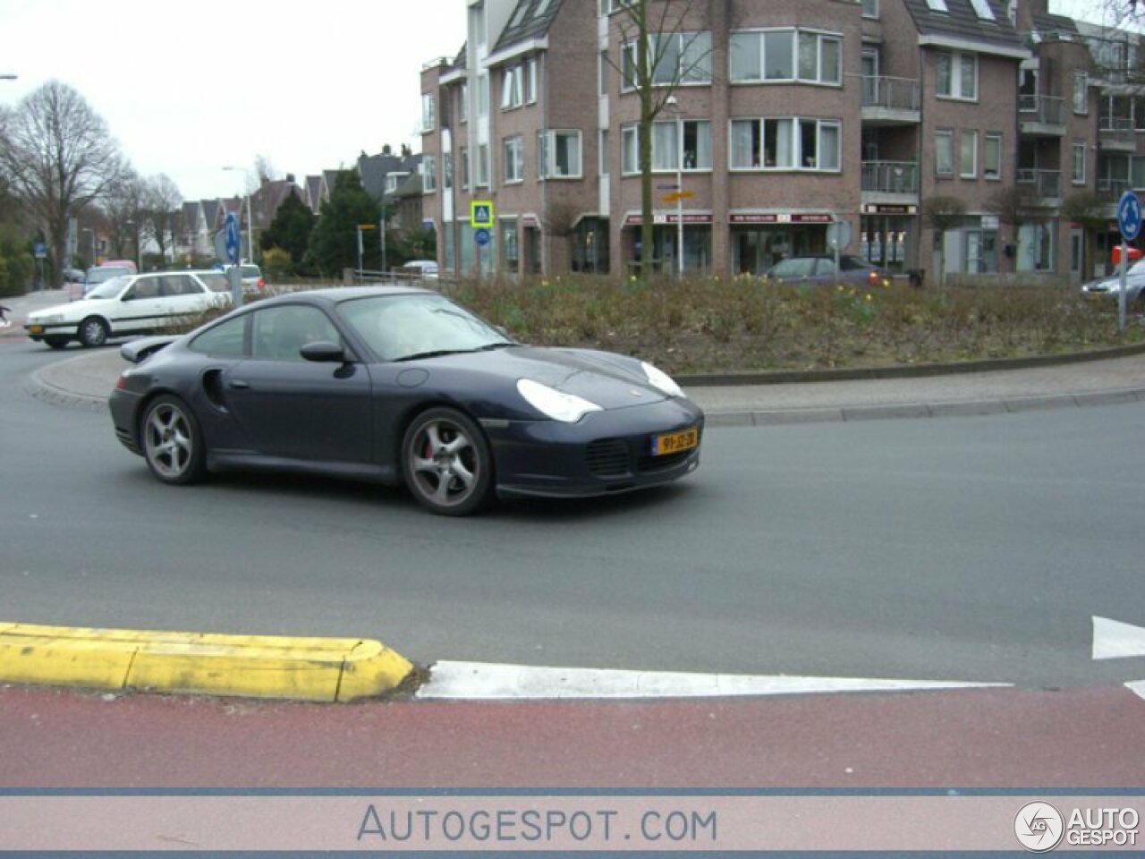 Porsche 996 Turbo